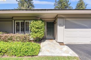 Condominium, 23 Bay Tree Ln, Los Altos, CA  Los Altos, CA 94022