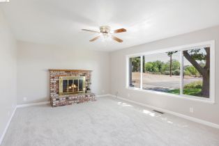 Single Family Residence, 2921 Anderson Ln ln, Brentwood, CA 94513 - 4