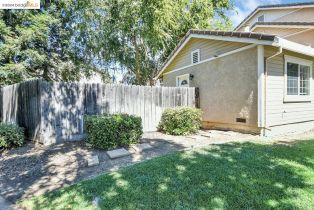 , 1271 Hallmark way, Brentwood, CA 94513 - 2