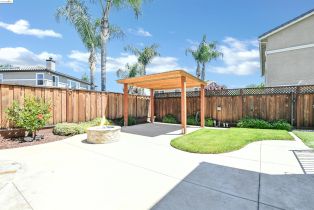 Single Family Residence, 747 Campanello way, Brentwood, CA 94513 - 43