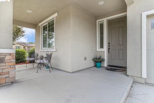 Single Family Residence, 698 Monte Verde Ln ln, Brentwood, CA 94513 - 4