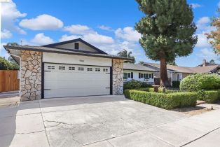 Single Family Residence, 948 Oak St st, Brentwood, CA 94513 - 2