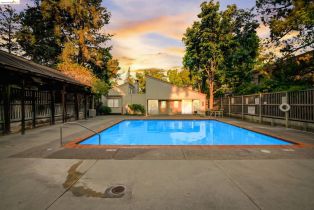 Condominium, 986 Kiely Blvd blvd, Santa Clara, CA 95051 - 4