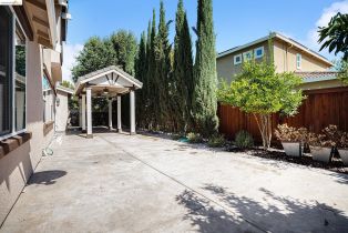 Single Family Residence, 1370 Bellerose Ct ct, Brentwood, CA 94513 - 38