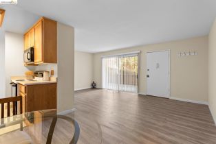 Condominium, 320 Auburn WAY way, San Jose, CA 95129 - 6