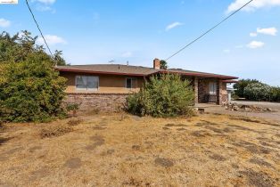 Single Family Residence, 22401 Marsh Creek Rd rd, Brentwood, CA 94513 - 3