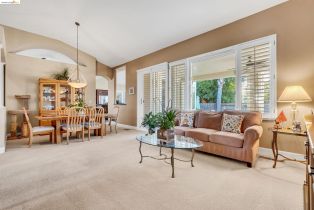 Single Family Residence, 36 COUNTRY CLUB DRIVE dr, Brentwood, CA 94513 - 17