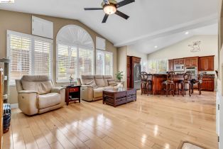 Single Family Residence, 36 COUNTRY CLUB DRIVE dr, Brentwood, CA 94513 - 21