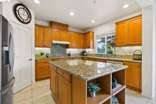 Single Family Residence, 1121 Lavender Dr dr, Brentwood, CA 94513 - 10