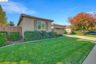 Single Family Residence, 1057 Coriander dr, Brentwood, CA 94513 - 5