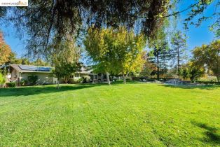 Single Family Residence, 347 San Marino Ln ln, Brentwood, CA 94513 - 33