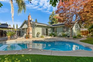 Single Family Residence, 9 Lisa Ct, Brentwood, CA  Brentwood, CA 94513