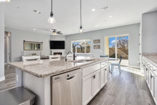 Single Family Residence, 386 Fletcher Ln ln, Brentwood, CA 94513 - 14