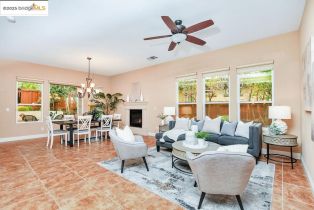 Single Family Residence, 1516 Symphony cir, Brentwood, CA 94513 - 10