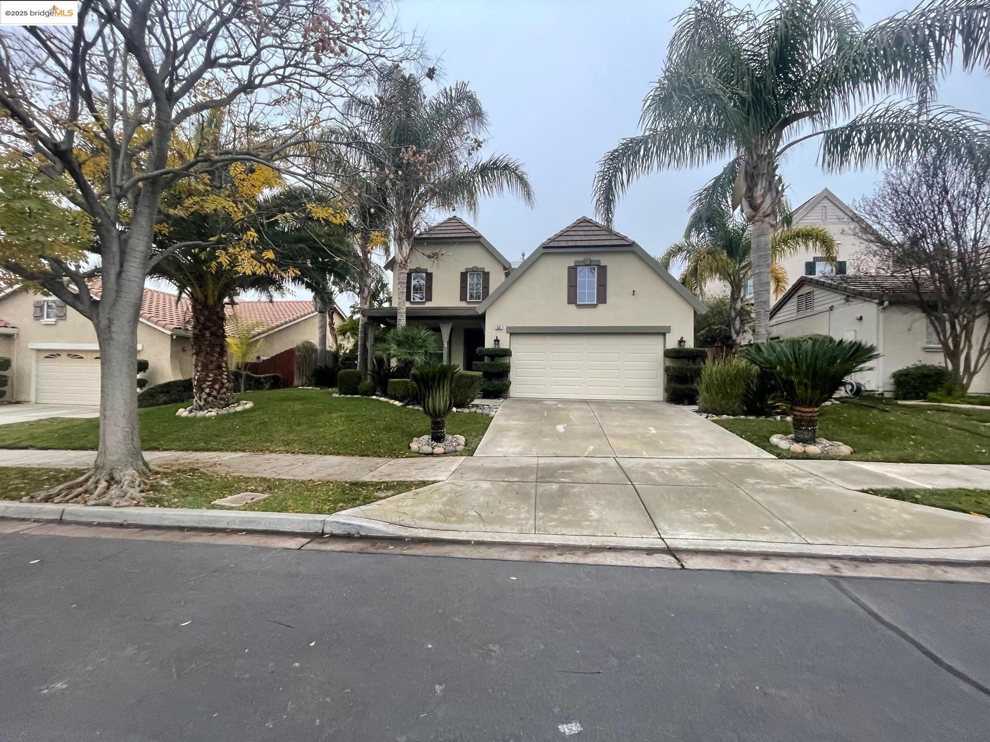 , 697 Canmore Ct ct, Brentwood, CA 94513 - 1