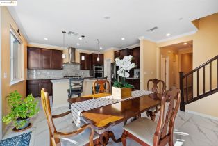 Single Family Residence, 166 Goose Creek ave, Brentwood, CA 94513 - 12