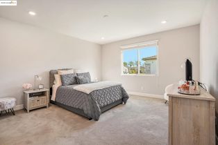 Single Family Residence, 102 Coral St st, Brentwood, CA 94513 - 12