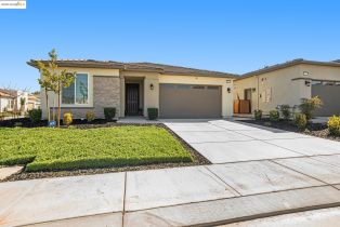 Single Family Residence, 102 Coral St st, Brentwood, CA 94513 - 2