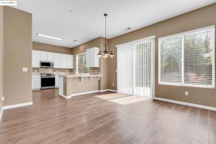 Single Family Residence, 904 INDEPENDENCE STREET st, Brentwood, CA 94513 - 10