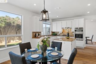 Single Family Residence, 351 Madrone Pl pl, Brentwood, CA 94513 - 11