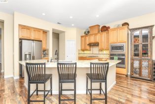 Single Family Residence, 2834 Hawthorn Ct ct, Brentwood, CA 94513 - 12