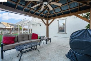 Single Family Residence, 1174 Tropicana Ln ln, Brentwood, CA 94513 - 28