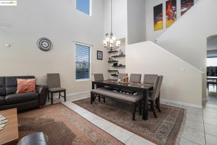 Single Family Residence, 1174 Tropicana Ln ln, Brentwood, CA 94513 - 7