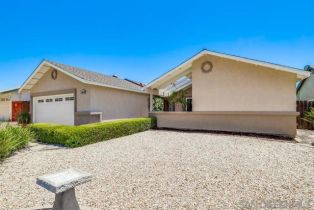 Single Family Residence, 14039 Hermosillo, Poway, CA 92064 - 4