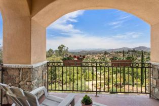 Single Family Residence, 12920 Glen Circle Road, Poway, CA 92064 - 42