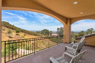 Single Family Residence, 12920 Glen Circle Road, Poway, CA 92064 - 52