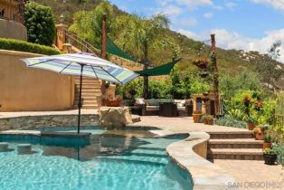 Single Family Residence, 12920 Glen Circle Road, Poway, CA 92064 - 64