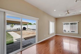 Single Family Residence, 2016 Winchester st, Oceanside, CA 92054 - 11