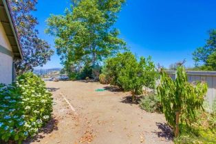 Single Family Residence, 17126 Pomard Court, Poway, CA 92064 - 34