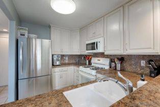 Condominium, 12885 Carriage Heights way, Poway, CA 92064 - 11