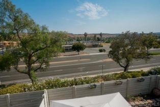 Condominium, 12885 Carriage Heights way, Poway, CA 92064 - 16