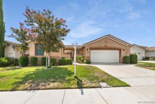 Single Family Residence, 39684 Clos Du Val, Murrieta, CA 92563 - 2