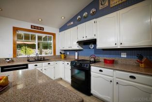 Single Family Residence, 2516 Aqua Hill rd, Fallbrook, CA 92028 - 14