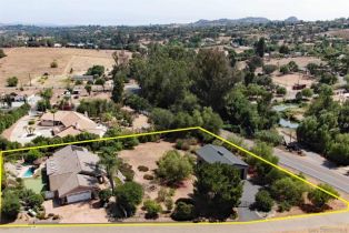 Single Family Residence, 2516 Aqua Hill rd, Fallbrook, CA 92028 - 2