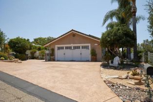 Single Family Residence, 2516 Aqua Hill rd, Fallbrook, CA 92028 - 39