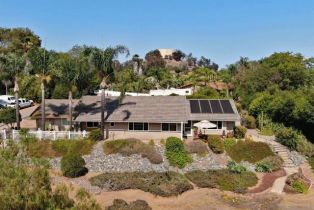 Single Family Residence, 2516 Aqua Hill rd, Fallbrook, CA 92028 - 5