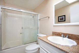 Condominium, 8940 Caminito Verano, La Jolla, CA 92037 - 18