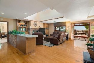 Single Family Residence, 13645 Del Poniente drive, Poway, CA 92064 - 12