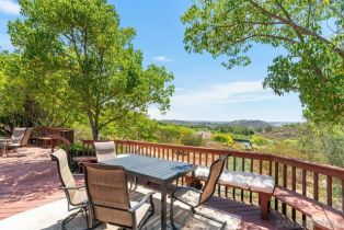 Single Family Residence, 13645 Del Poniente drive, Poway, CA 92064 - 34