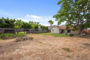 Single Family Residence, 3006 Segovia way, Carlsbad, CA 92009 - 29