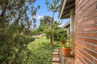 Condominium, 101 Villa Hermosa, Solana Beach, CA 92075 - 24