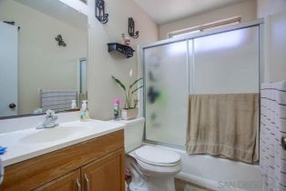 Single Family Residence, 302 Avenida Descanso, Oceanside, CA 92057 - 24