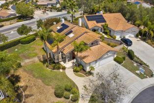 Single Family Residence, 5211 Corte Pintura, Oceanside, CA 92057 - 52