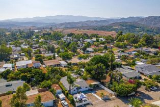 Single Family Residence, 930 Iowa, Fallbrook, CA 92028 - 5