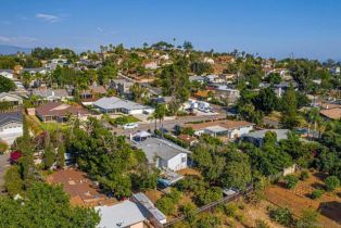 Single Family Residence, 930 Iowa, Fallbrook, CA 92028 - 7