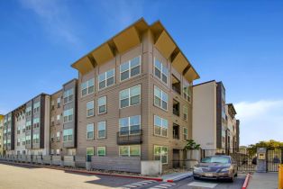 Condominium, 8200 Oceanview ter, District 10 - Southeast, CA 94132 - 2